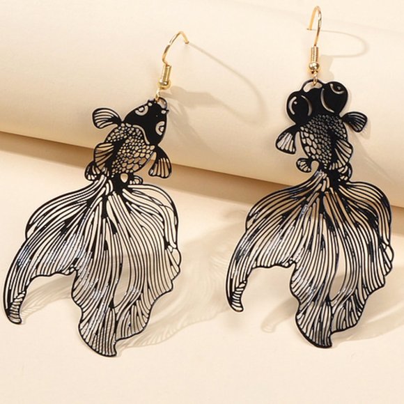 serving looks Jewelry - Off The Hook"  Lightweight Dangle Fish Black Earrings
